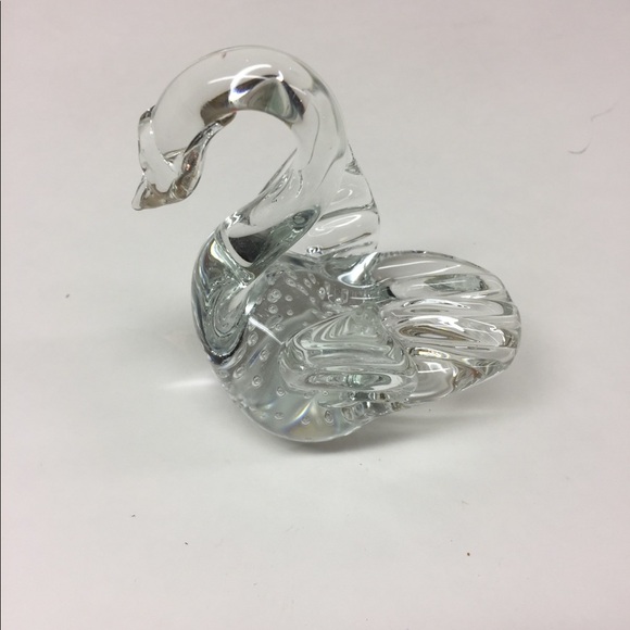 Glass swan figurine paperweight decor - Picture 4 of 11